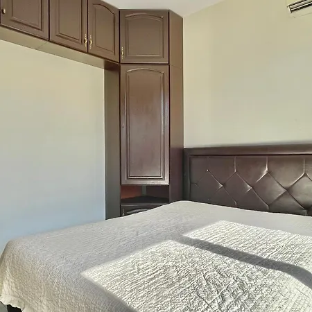 Tryavna - Private - Bsr - 5 דירה סבטי ולאס